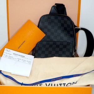 LV AVENUE SLING BAG